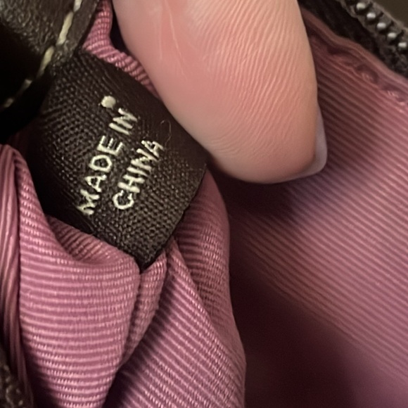 Brown pebbled leather crossbody soho style bag - Picture 10 of 15